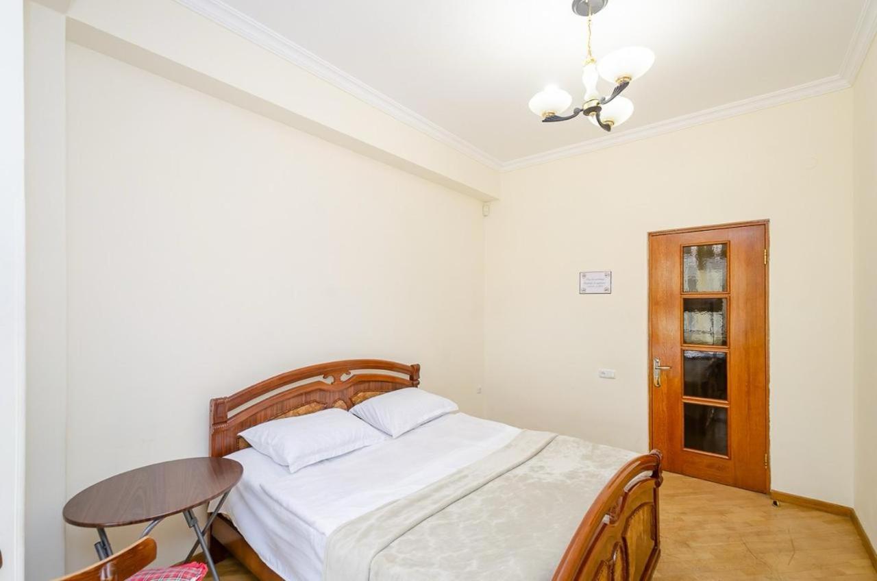 Areva Hostel & Apartment Jerevan Exteriér fotografie